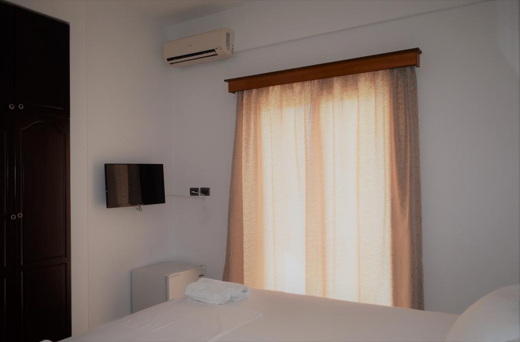 Jb Hotel Sarande Exterior photo