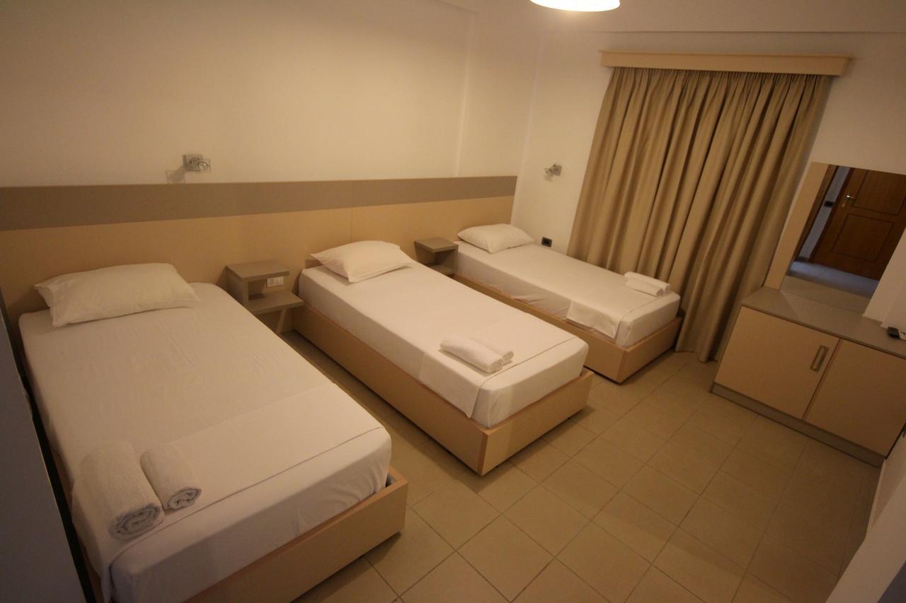 Jb Hotel Sarande Exterior photo