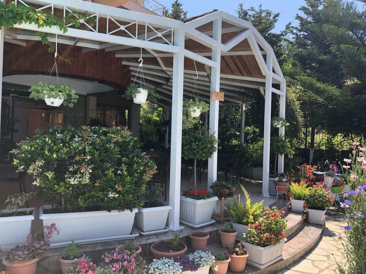 Jb Hotel Sarande Exterior photo